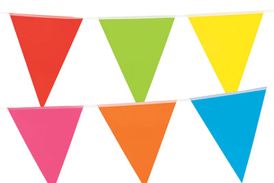 gekleurde vlaggetjes