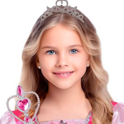 Tiara strass met hanger detailopname – accessoires