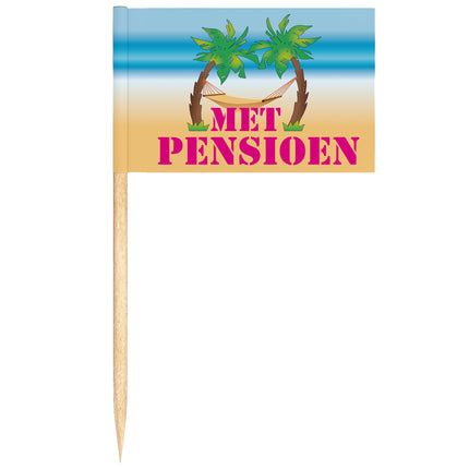24 Cocktailprikkers 'Met Pensioen' vlaggetje met palmbomen, hangmat en roze tekst op strandprint