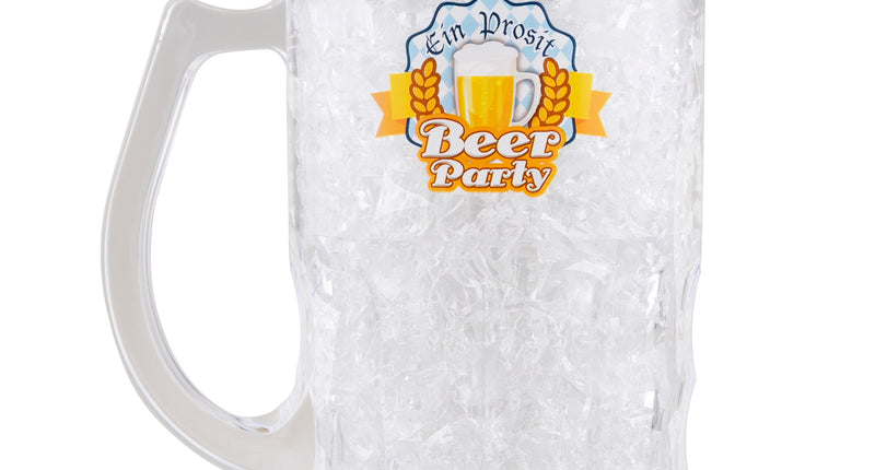 Bierpul dubbelwandig groot, transparante kunststof pul met bevroren vulling en Beiers Ein Prosit-logo voor Oktoberfest
