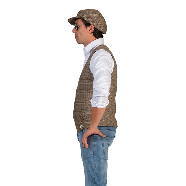 Boeren vestje Gino jaren 20 zijaanzicht met geruite pet met klep, heren outfit voor een boerenfeest