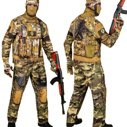 Camouflagepak soldaat Leo van voor en achter, met rangstreep op de mouw en opgedrukt tactisch vest