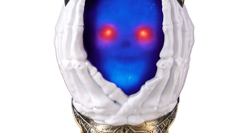 Deurbel met doodshoofd met blauw oplichtende schedel, rode ogen en witte skelethanden voor Halloween
