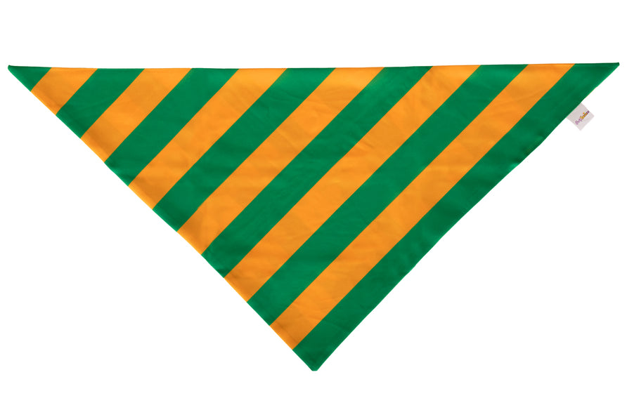 Gestreepte puntsjaal oranje groen uitgespreid, punt naar beneden, voor carnaval of themafeest
