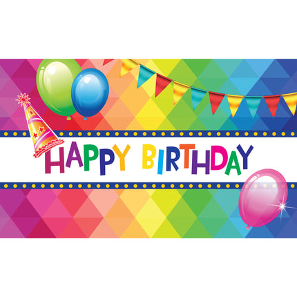 Happy birthday vlag 150x90 cm met regenboog ruitpatroon, ballonnen en feesthoed voor een verjaardag