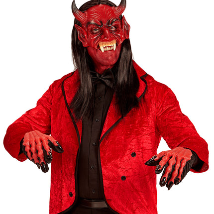 Kinloos masker duivel rood gedragen door heer met rood colbert op Halloween