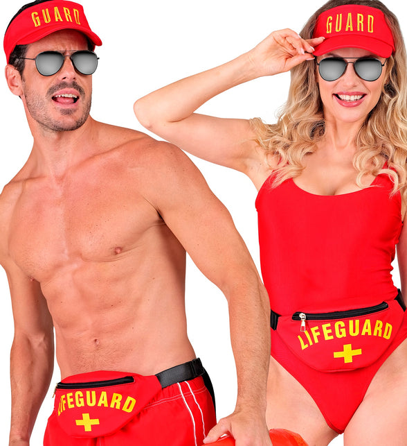 Lifeguard baywatch set gedragen door man en vrouw op een strandfeest