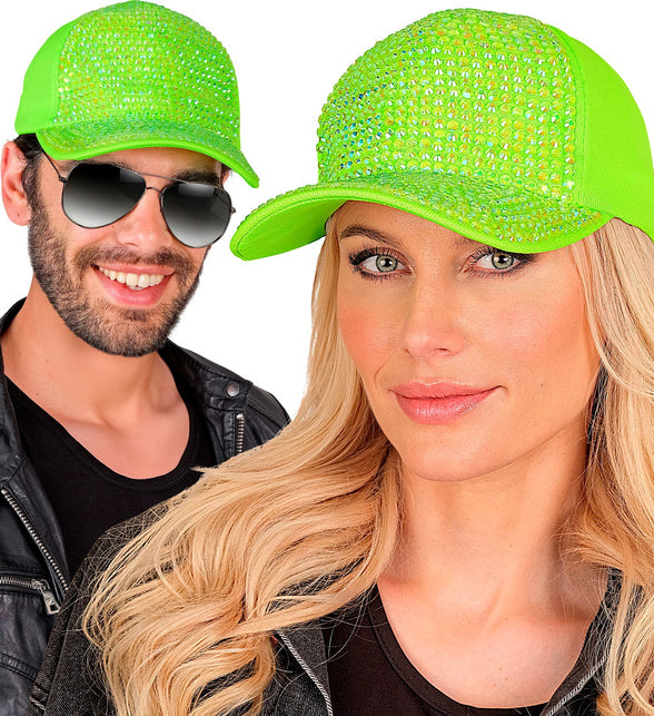 Neongroene glitterpet gedragen door dame en heer op een discofeest