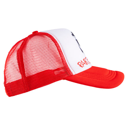Party Animal pet van de zijkant met rode meshpanelen en doorgestikte rode klep