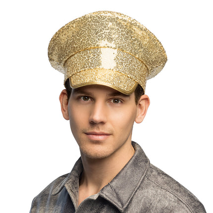 Pet Star patrol goud met pailletten, kapiteinsmodel recht van voren gedragen door een man