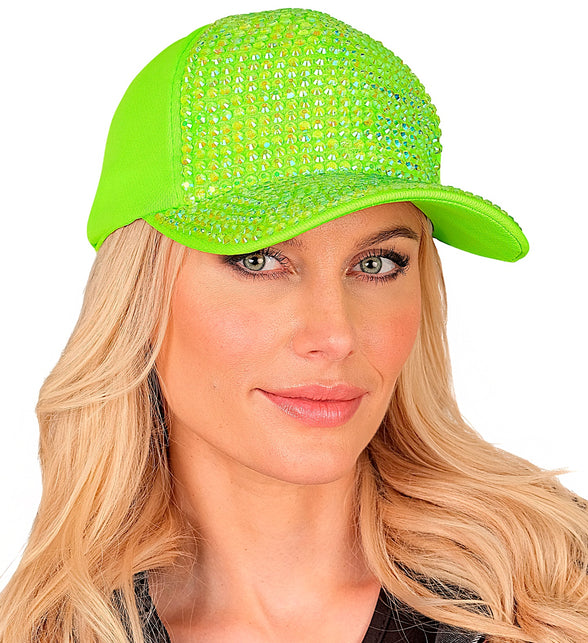 Pet strass neon groen op het hoofd van een dame, strass over de voorpanelen