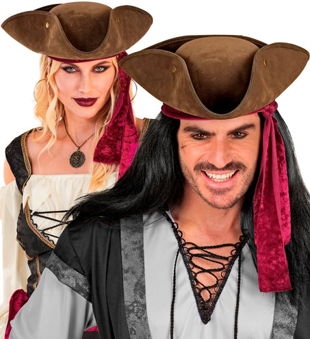 Piratenhoed bruin gedragen door dame en heer bij een piratenoutfit voor een themafeest