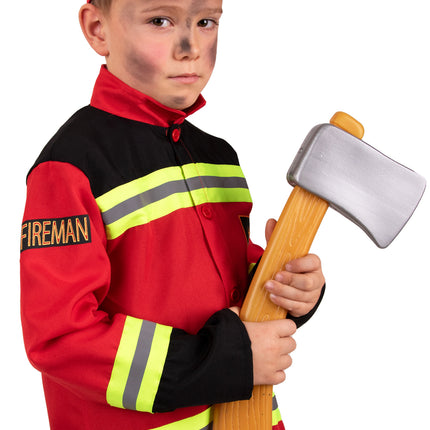 Rood brandweerjasje met FIREMAN-opdruk op de mouw en fluorgele reflectiestrepen