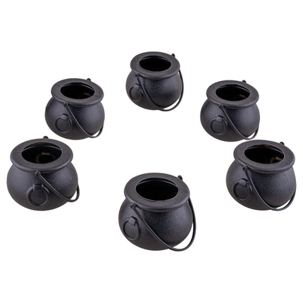 Set van zes zwarte mini heksenketels met beugel en ringetjes op de buik