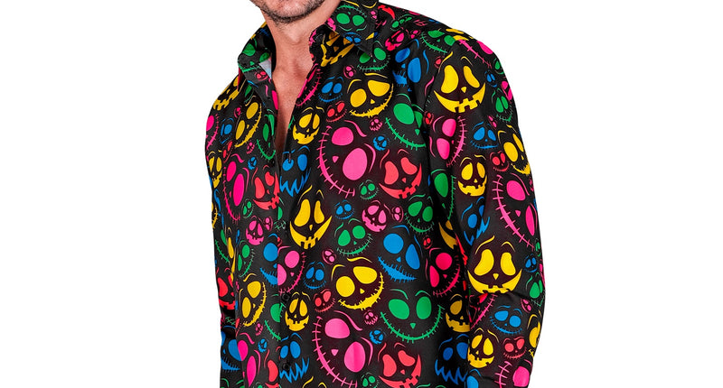 Shirt grappige geesten in zwart met neonkleurige geestenprint, gedragen door een man bij Halloween