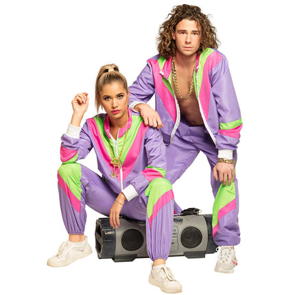 Trainingsjasje Retro babe paars als jaren 80-look voor dames en heren, met witte sneakers