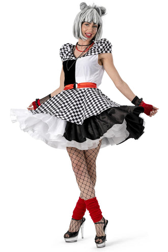 Zwart wit Suzanna met gespreide rok, half zwart half wit lijfje en pofschouders
