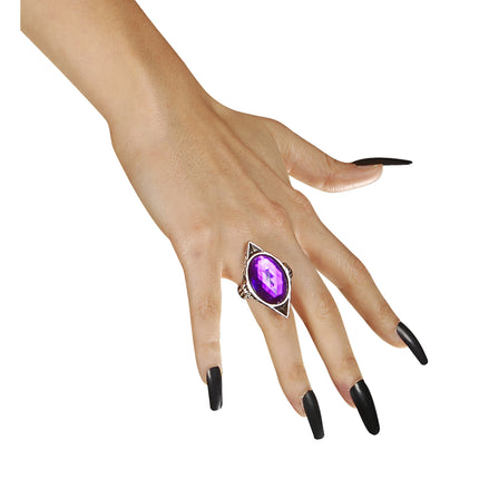 Gotische ring met paarse gemsteen