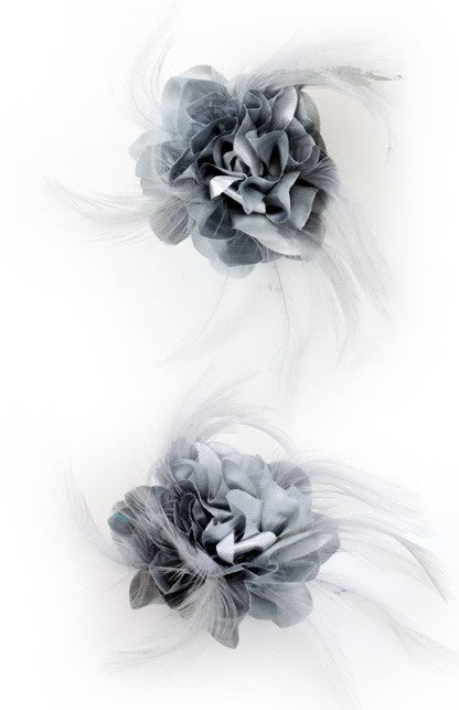 Haarclip met zilveren zijden bloem