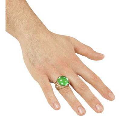 Gouden ring met groene steen